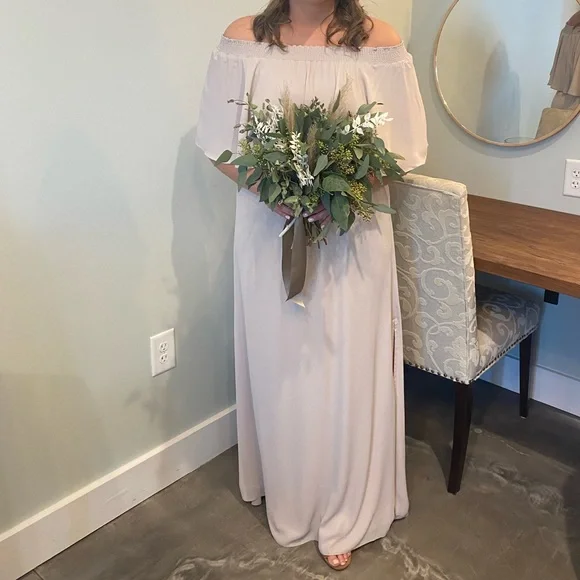 Show me your Mumu. Show me the ring crisp. - Picture 2 of 3